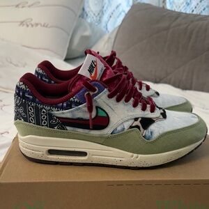 Nike Air Max Concepts  9.5